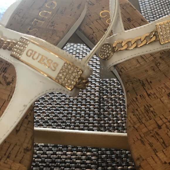 SOLD——NEW Guess Sandals - Picture 2 of 4